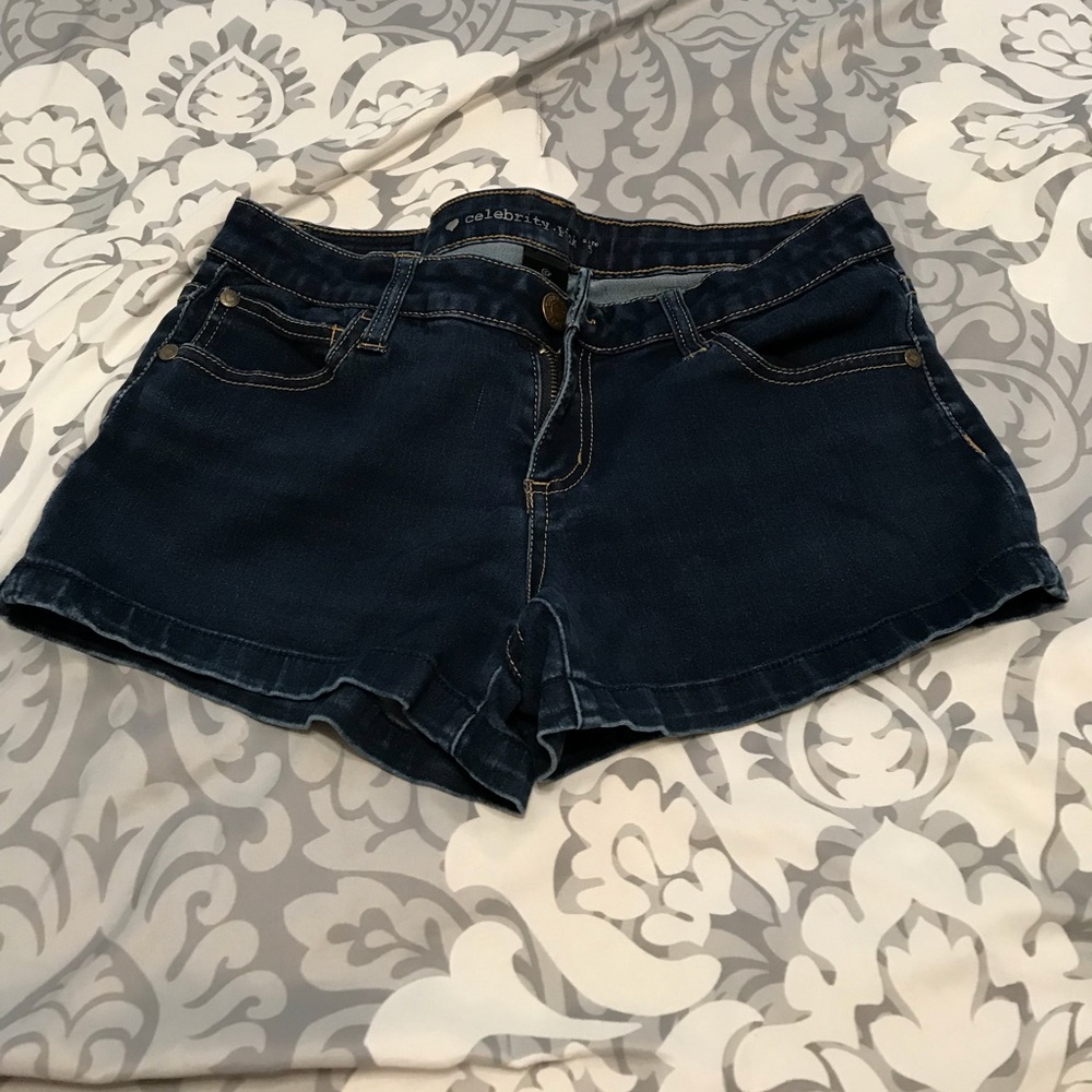 Cute denim shorts 💕